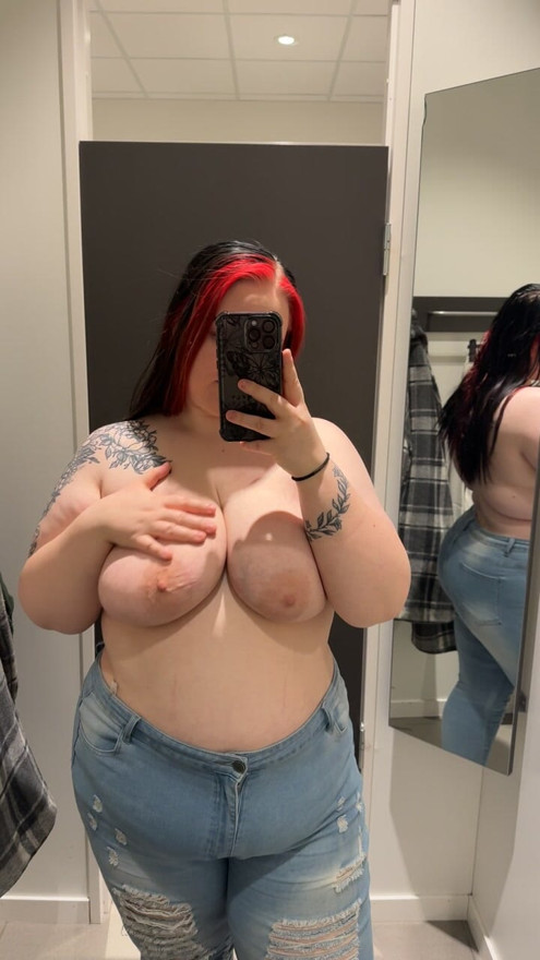 Flashing my big tits