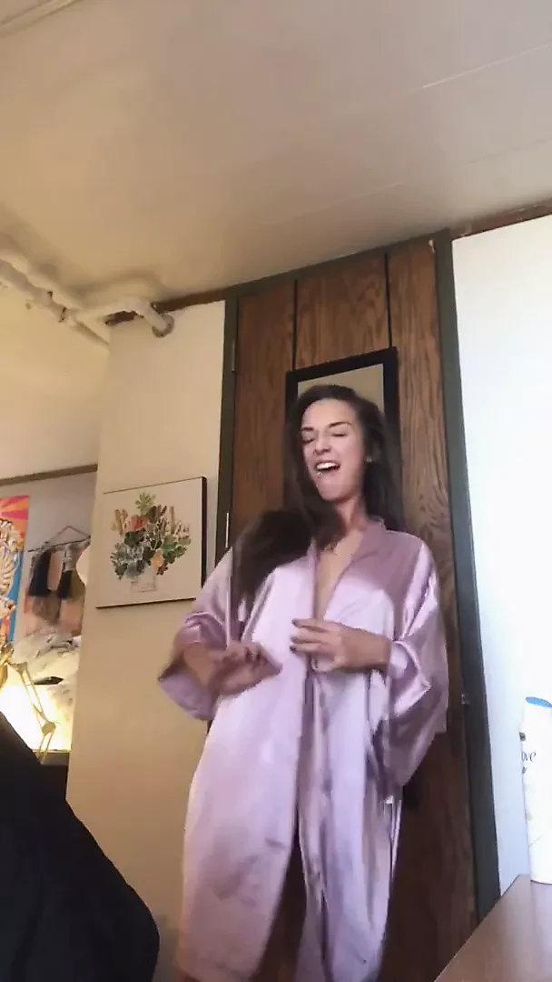 Dancing slut showing off her naked body