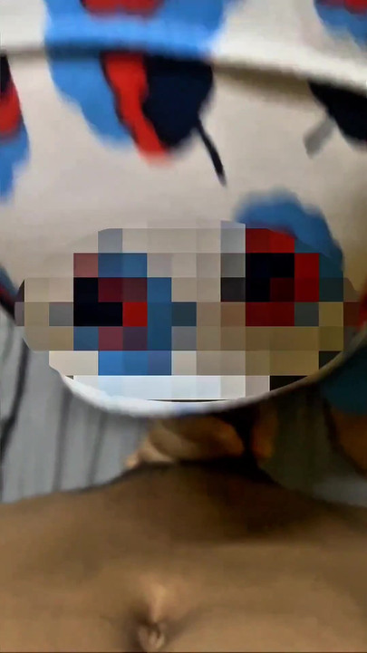 Awek melayu menghisap zakar besar | Klip 1