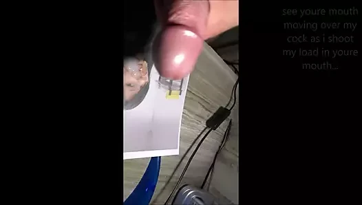 Senin için benim 2e cumtribute danallovesbigcock!