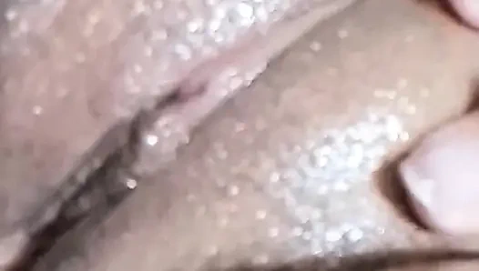 Colombian woman masturbates with her neighbor