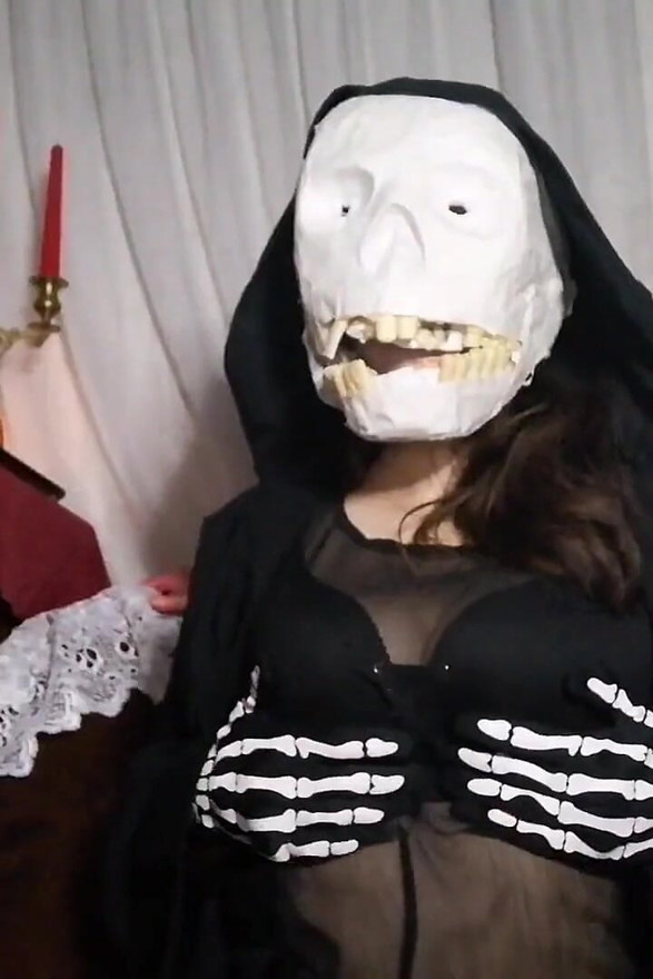 Halloween on Mfc - Intro
