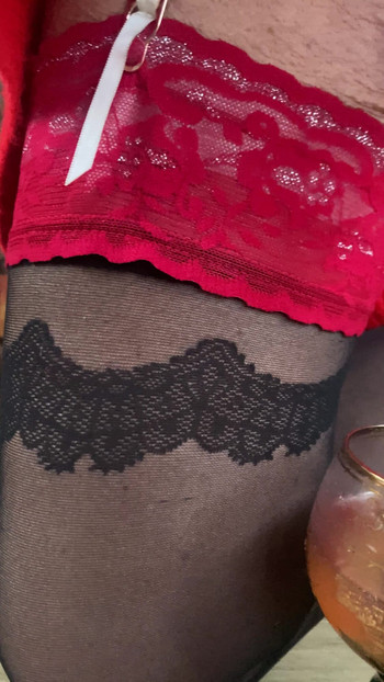 Pišam u svoju čašu za vino