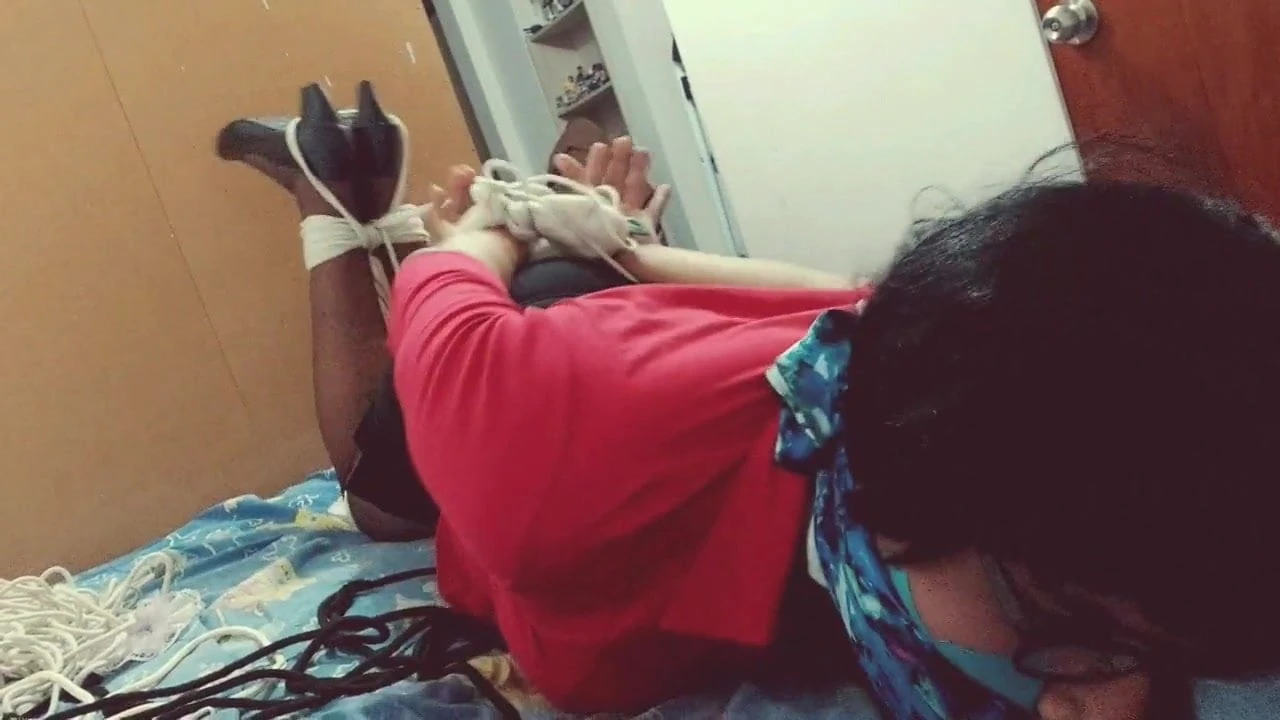 Sissy Tania