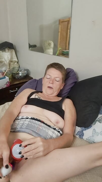 一次潮吹和两次高潮