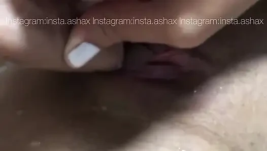 Новое видео мокрые трусики