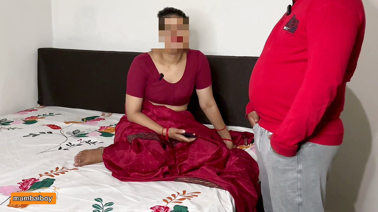 Indian Desi Aunty, you've come my room just to fuck me.hindi Viral video.