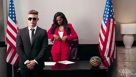 TRANS ANGELS - Kourtney Dash Takes Charge In The Office And Fills Trevor Brooks’s Ass In A Hot Desk Encounter