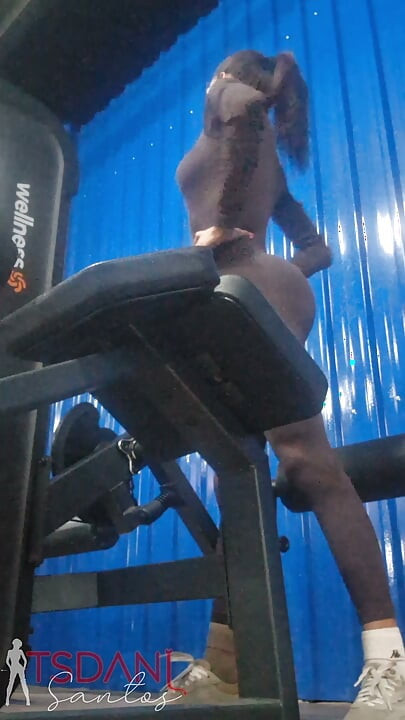 Video yang sangat bagus di gim semasa saya berlatih.
