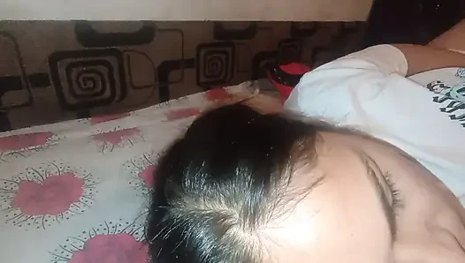 Ayah tiri ngentot aku habis-habisan sampai aku crot di dalam