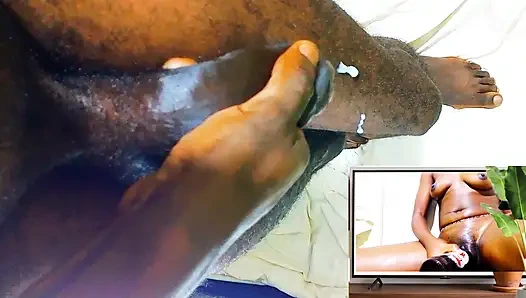 7inch cock masturbating while watching wet and hot pussy masturbating!