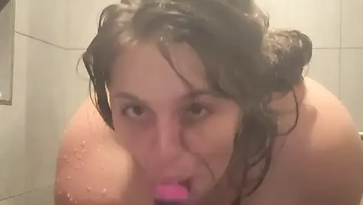 Cewek ini lagi asik ngentot kontol