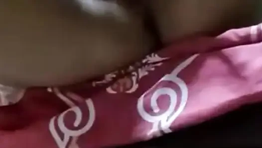 Kami berbicara sedikit kemudian kami membuat video seks untuk melepaskan nafsu kami