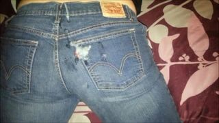 Сперма на джинсах жены