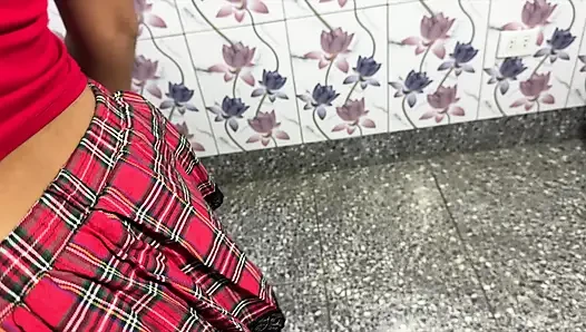 Cute Latina has a Hot Pussy! Fucking Delicious