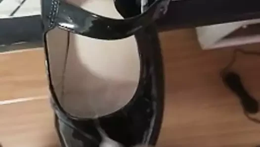sevimli ayakkabı üzerinde twinks