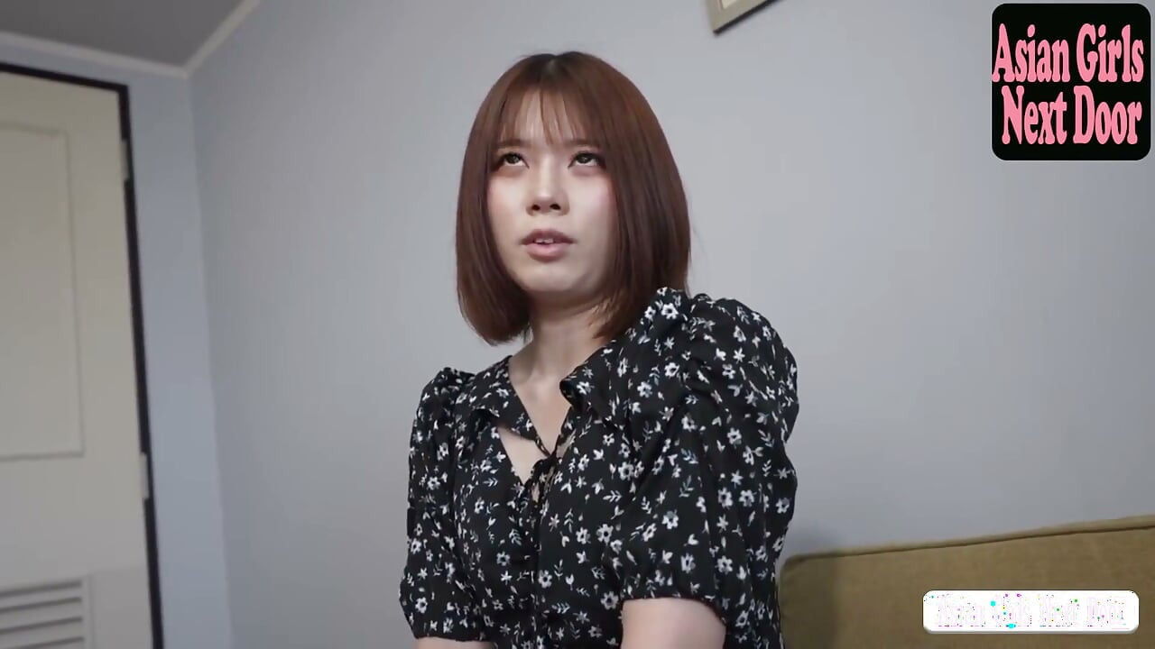 Uimitoarea frumusețe de la birou din Osaka își arată farmecul irezistibil într-o întâlnire intimă și plină de pasiune