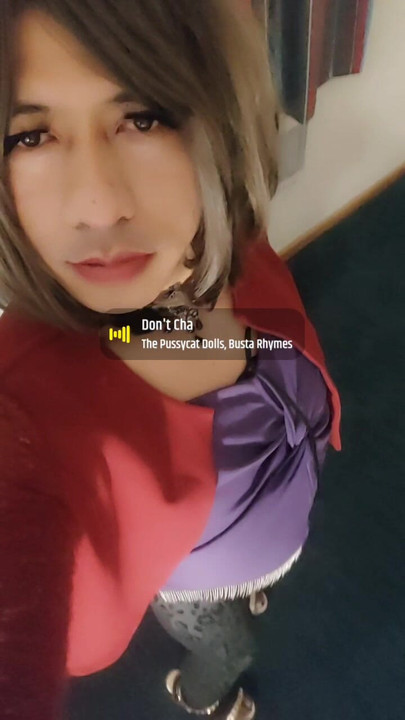 Asian femboy getting ready for her date
