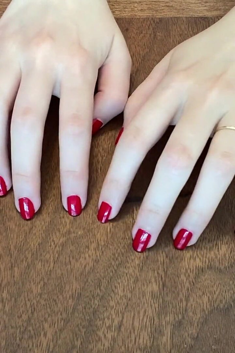 Long Red Natural Nail Tapping