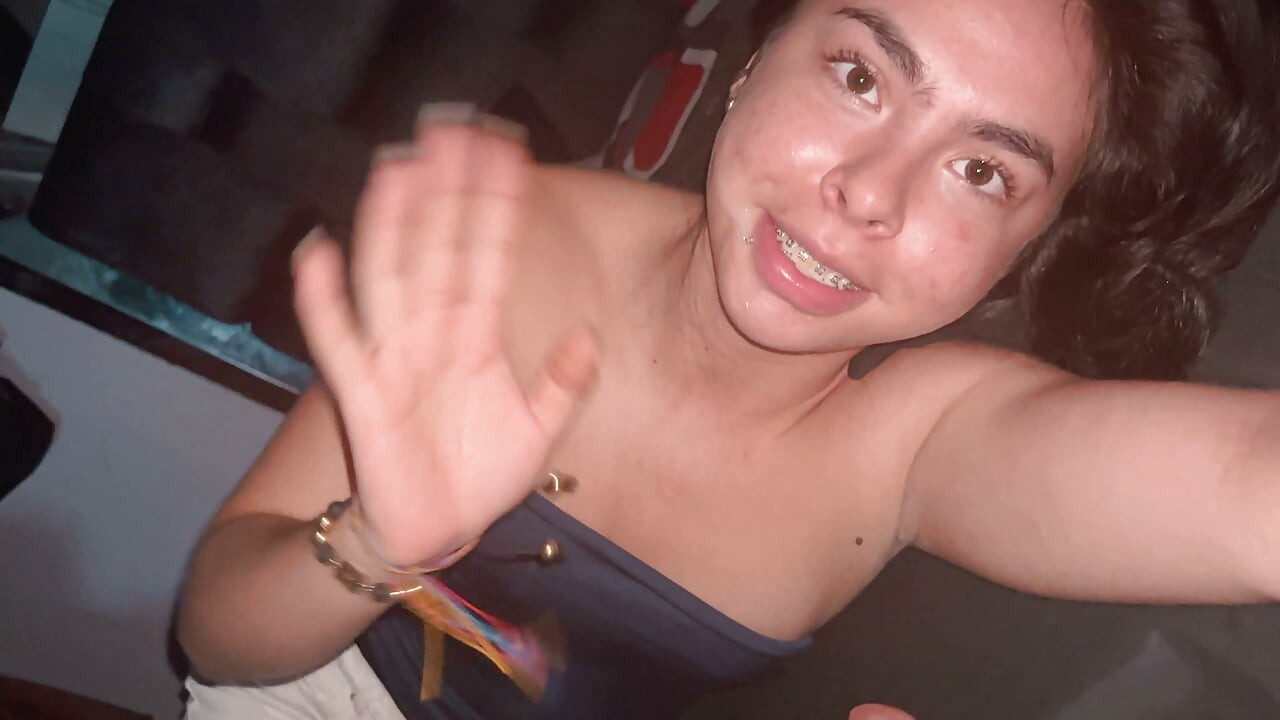 Cute 18yo Blowjob Ends with Facial Then She Keeps Sucking x