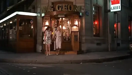 Heisse hoschen - si mungil culottes chaudes et mouillees - menggodaku malam ini - slip seksi yang manis (1982)