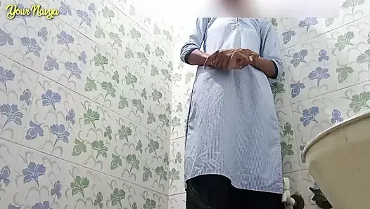Indyjski seks w łazience