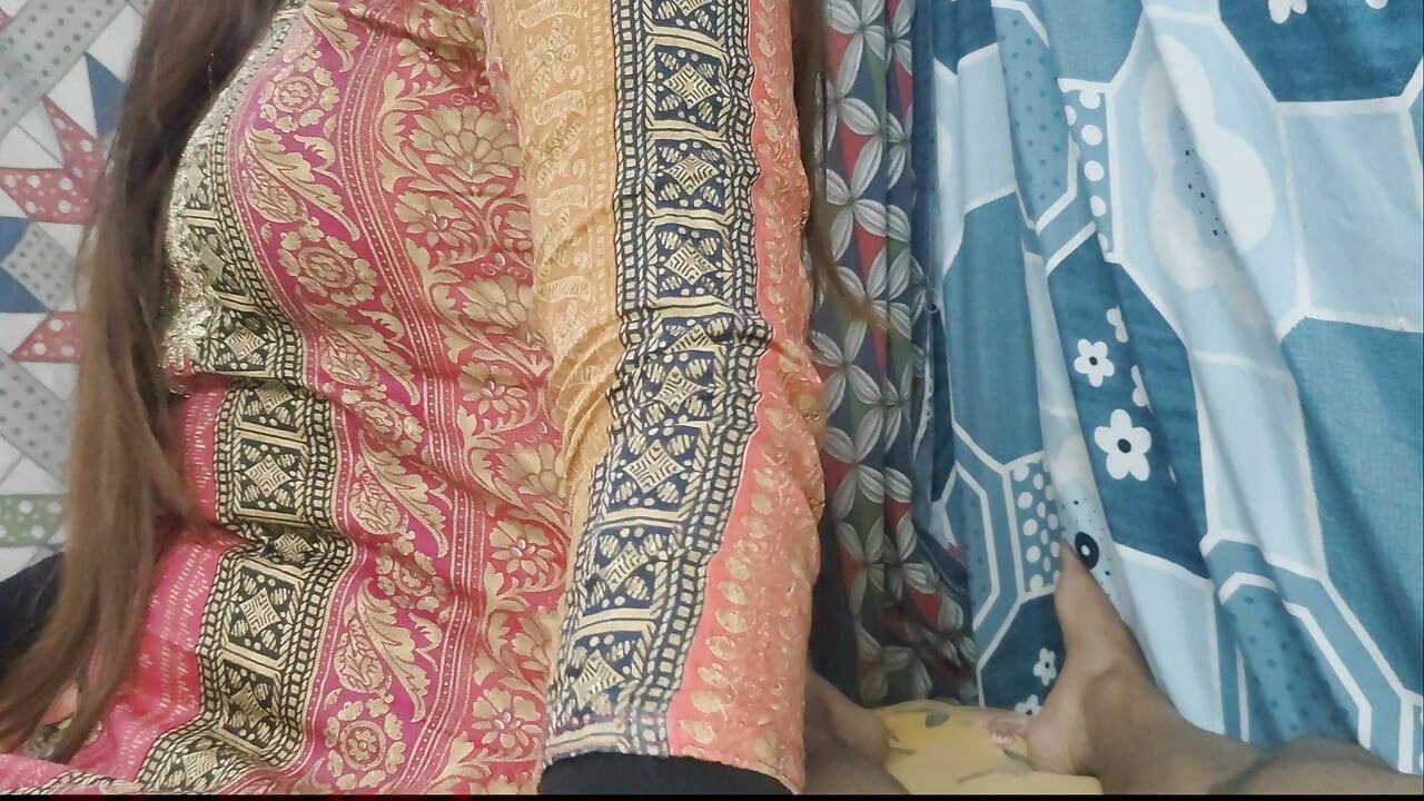 Hindi Audio Bibi K sone k baad sali ki puri raat chut maari
