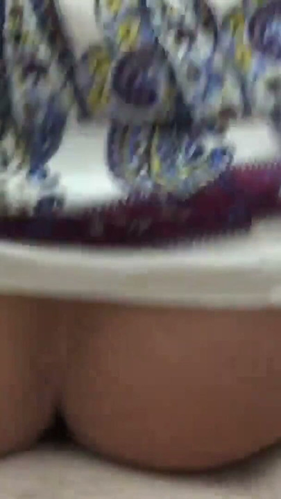 Sexe torride avec une MILF iranienne perse après le travail | Clip 1