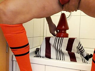 Red Boy XL die Herausforderung Buttplug