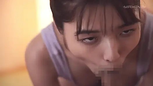 Sumire kuramoto - cewek perancis yang lagi asik ciuman mesum sampai muncrat 2