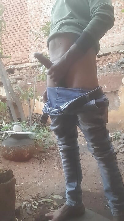 Men's try to shoot cum