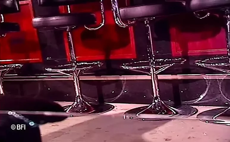 Tin logon ki chudaee vintej chudaee men do seksi mahilaen