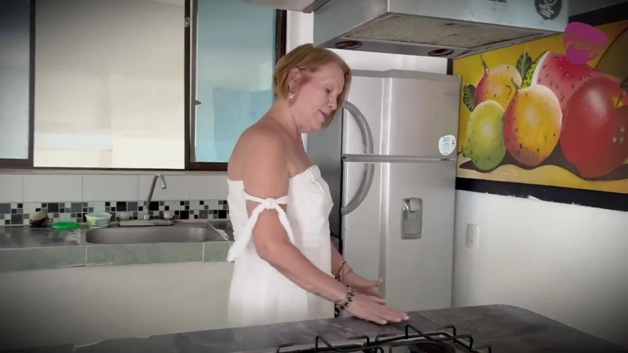 Hot Granny Masturbates While Watching Her Two Stepdaughters Touching Each Other in the Pool