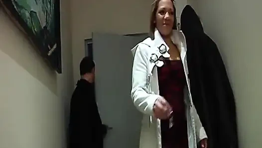 Dicker hintern ebenholz aus frankreich weiß, wie man großen schwanz zum kommen gebracht