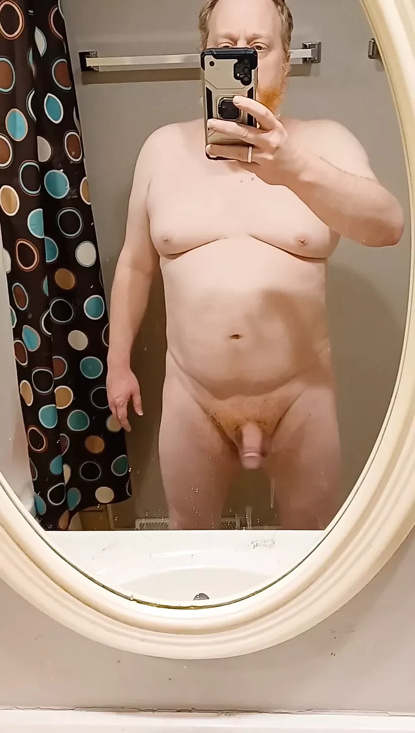 JohnnyRed883 fully nude standing in front of you