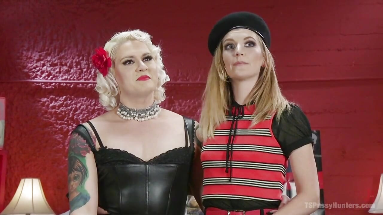 Larp Comic Book Fans Fuck and Suck Ass Pussy and Cock