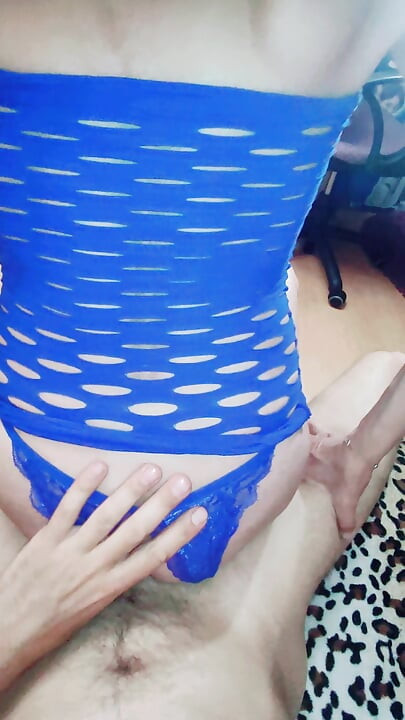 Настоящий секс в любительском видео - жена и муж снимают красивый секс