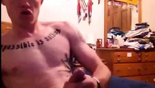 Pump porn video – Redneck stud pumps a big load