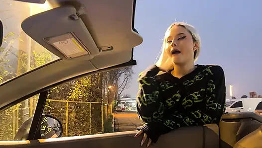 A Street Slut Gave Herself Away for Free