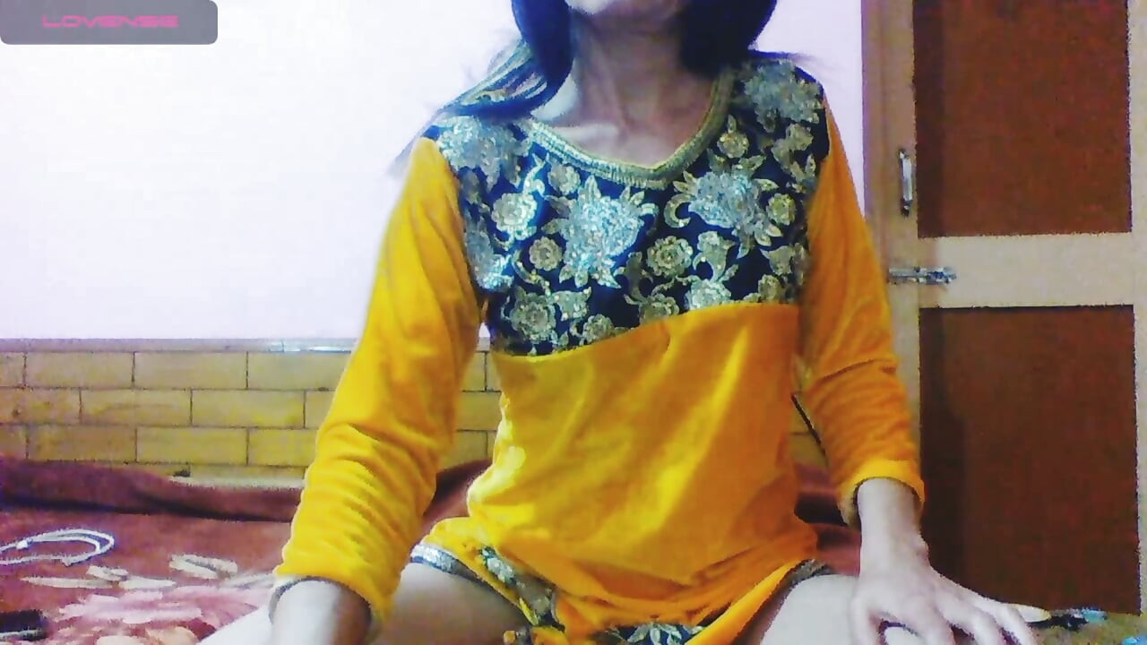 Stunning MILF loves Sex