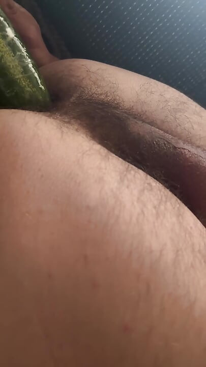 Fisting my asshole with cucumber