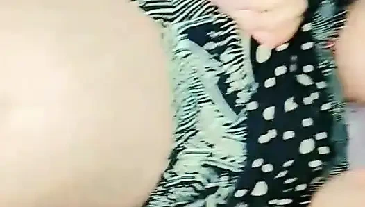 Gaon ki ladki ko choda ghar per