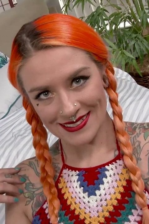 Alt Goddess Quinn Carter POV Handjob and Swallows It All