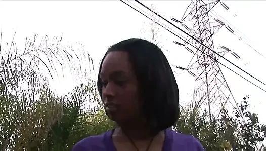 Pelacur hitam yang baik disodok