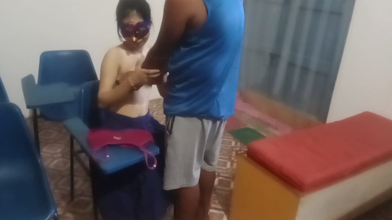 Desi Village Teen School Girl Sex Viral Video, Indian School Girl Hardcore Sex MMS