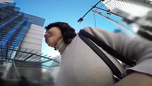 A074B08 Mature woman reverse pick-up A mature woman who can't help but want to do it, the action of fighting shame...