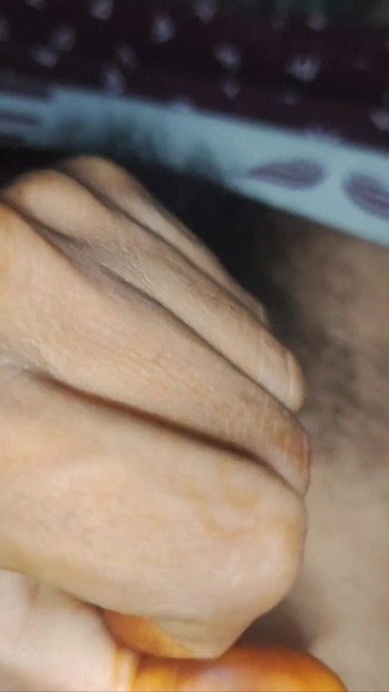 हाथों से लंड हिलाने और मेरा वीर्य निकालने में मेरी मदद करें | क्लिप 1