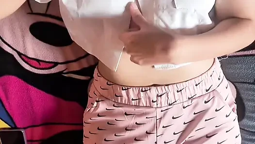 Aku sangat hot di meja ini! Orgasme intens! Free Pussy Rubbing Porn