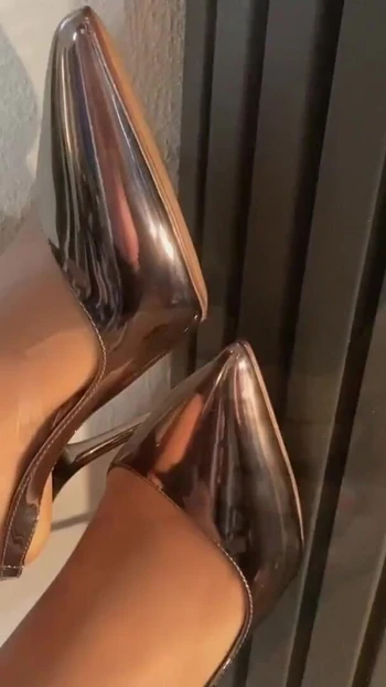 Thrilling moment from "Silver Sling Pumps and Spandex Leggings"
