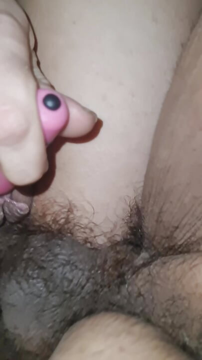 Real casal interracial explorando seus fetiches favoritos